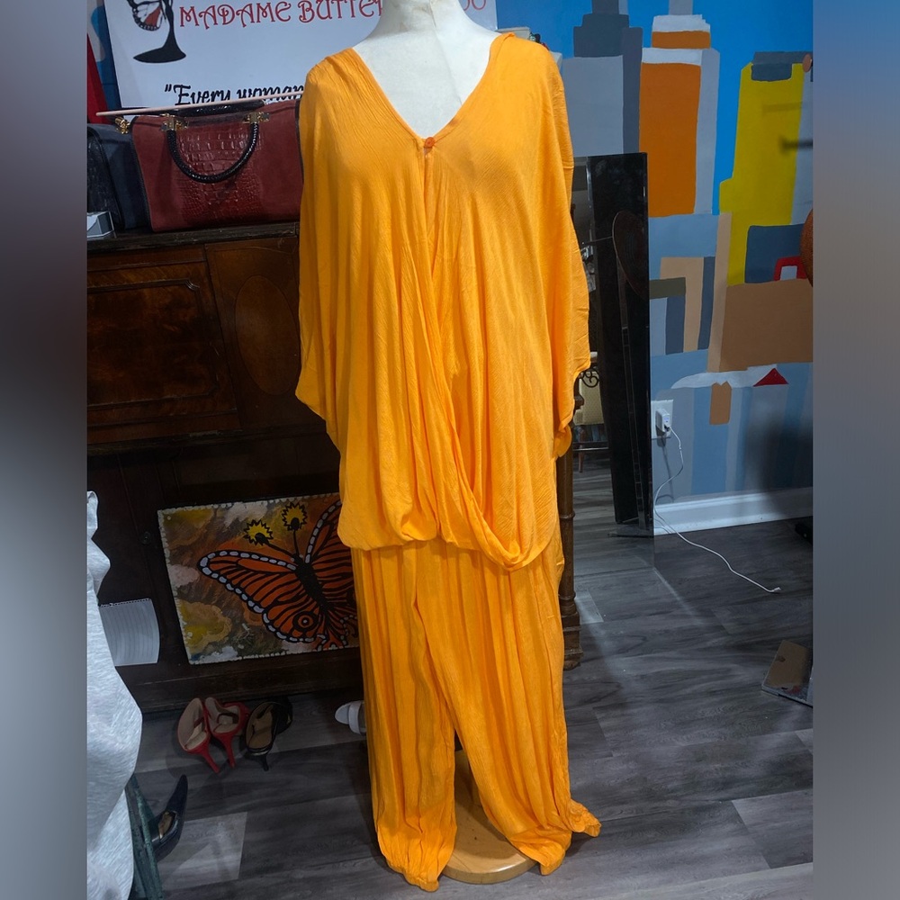 Orange denim set with gathers at the bottom of  pants